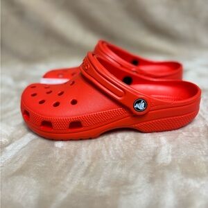 CROCS Classic Starfish Size 8W/6M